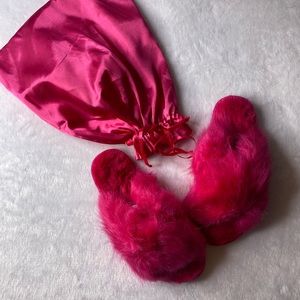 Savage Fenty slippers 8/9